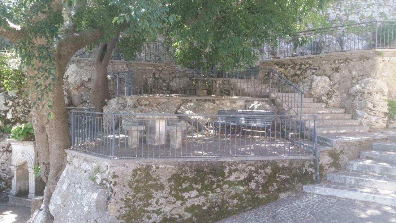 Vila Casa Di Mamma Rosa Castelnuovo Parano Exteriér fotografie